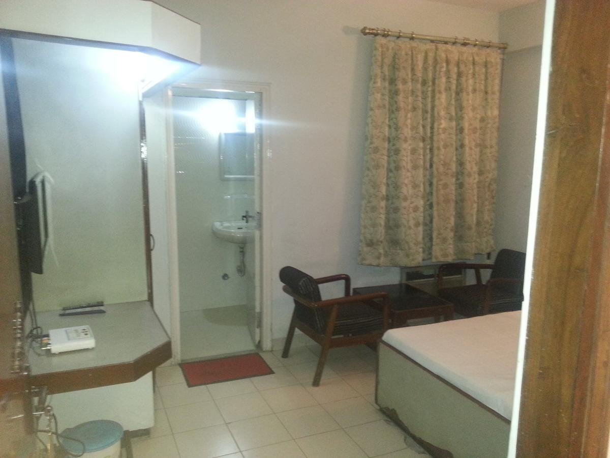 Hotel Greens Ludhiana Exterior foto